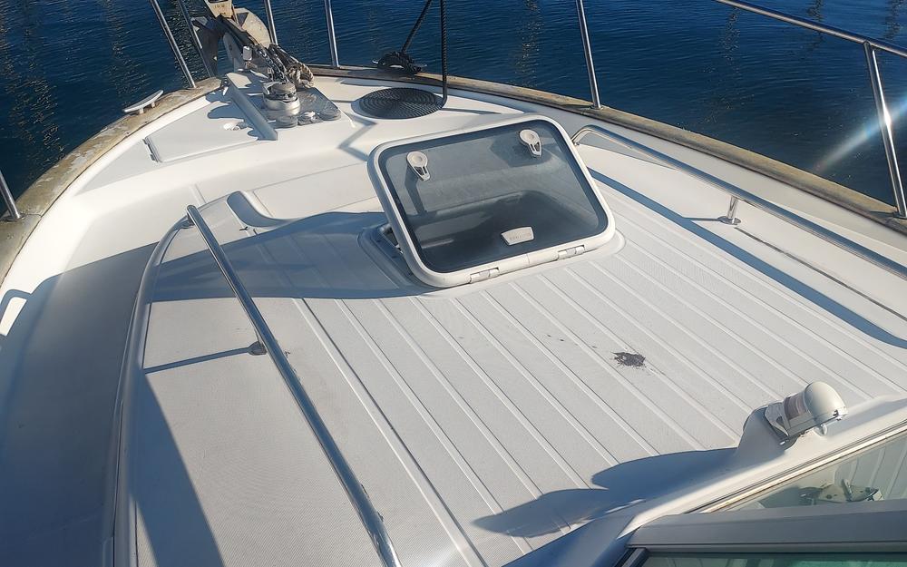 slider 17 Beneteau Ombrine 800