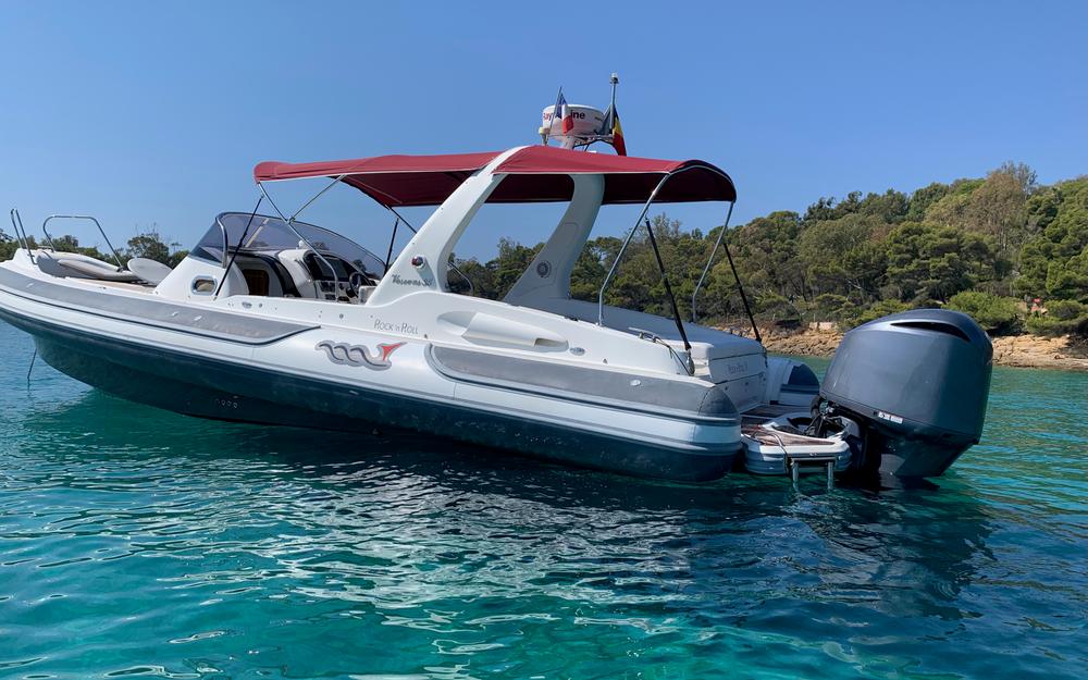 slider 16 MV Marine Vesevus 35