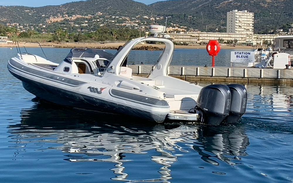 slider 28 MV Marine Vesevus 35