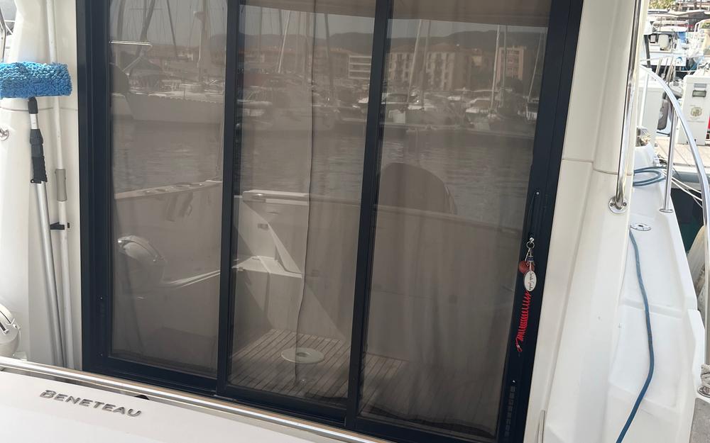 slider 4 Beneteau Antares 8.80