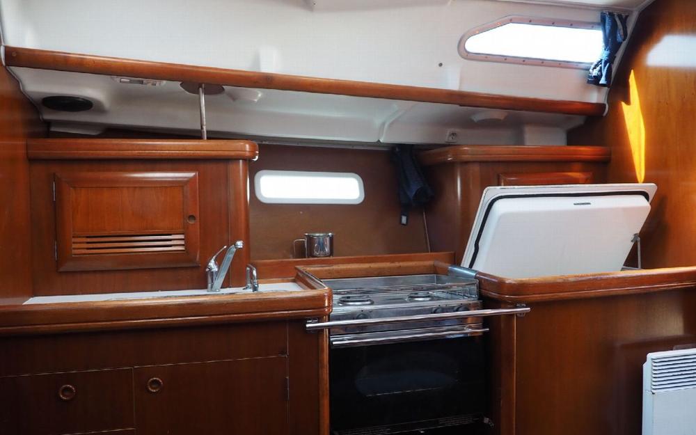 slider 2 Beneteau Oceanis 393 Clipper