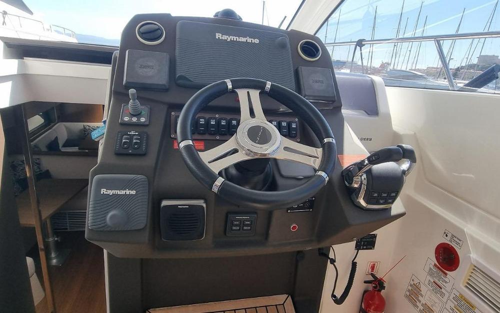 slider 13 Azimut Atlantis 43