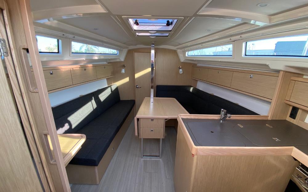 slider 2 Bavaria  34 Cruiser