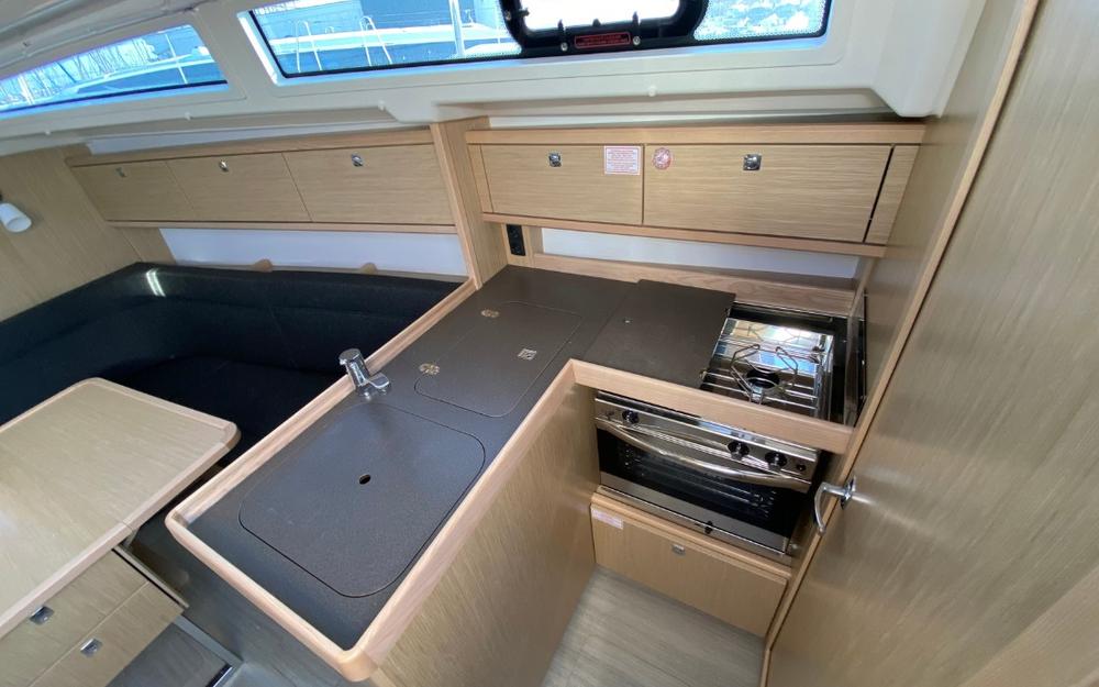 slider 3 Bavaria  34 Cruiser