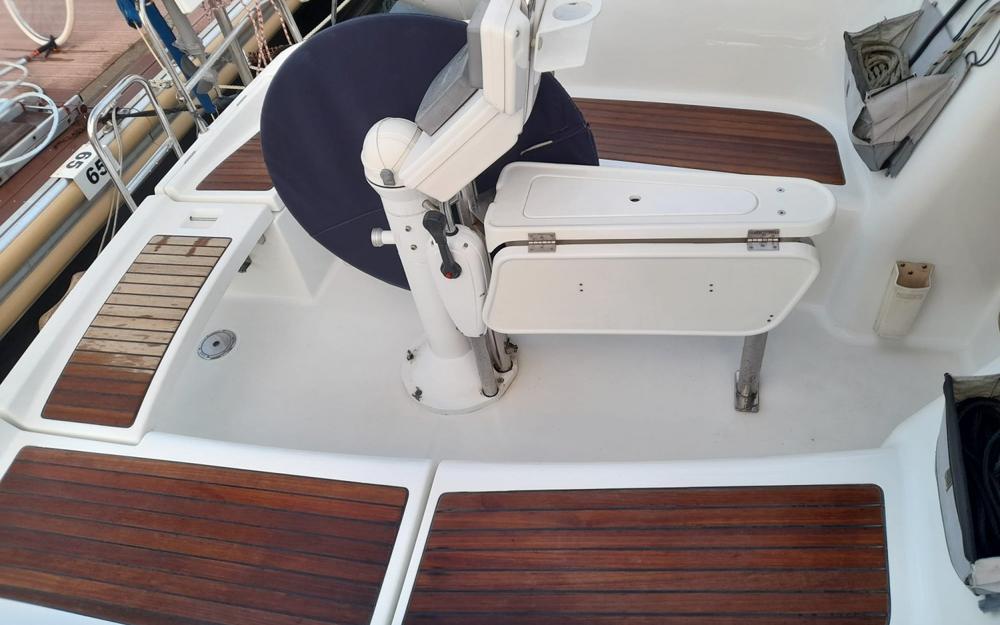 slider 12 Beneteau Oceanis 343 Clipper