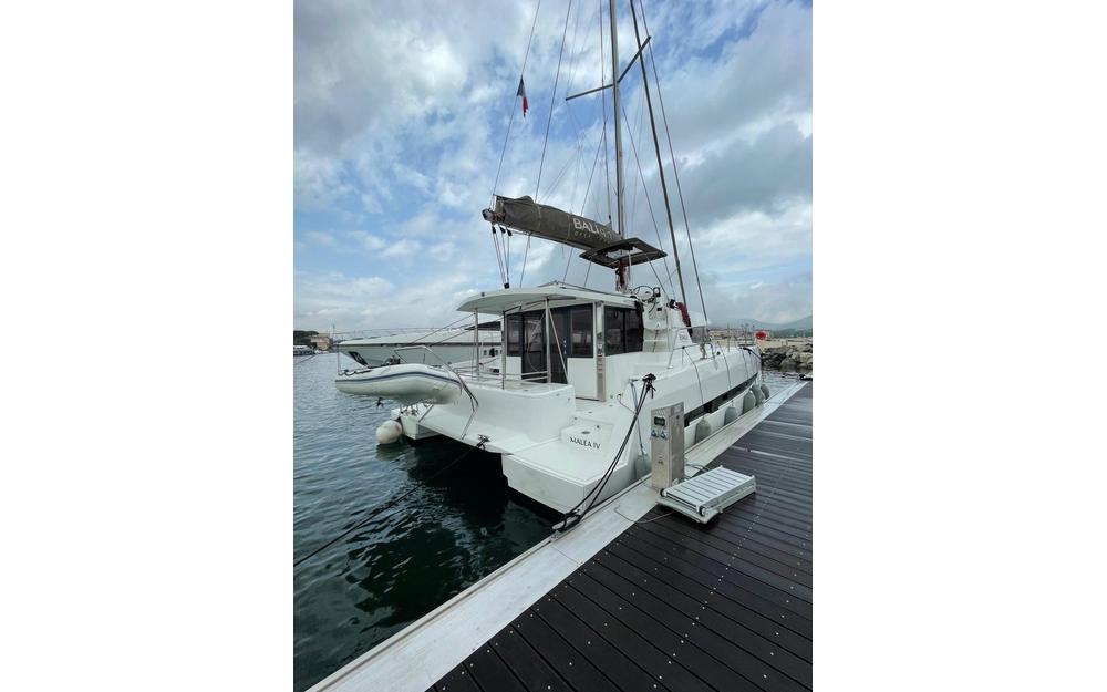 slider 3 Bali Catamarans Bali 4.1